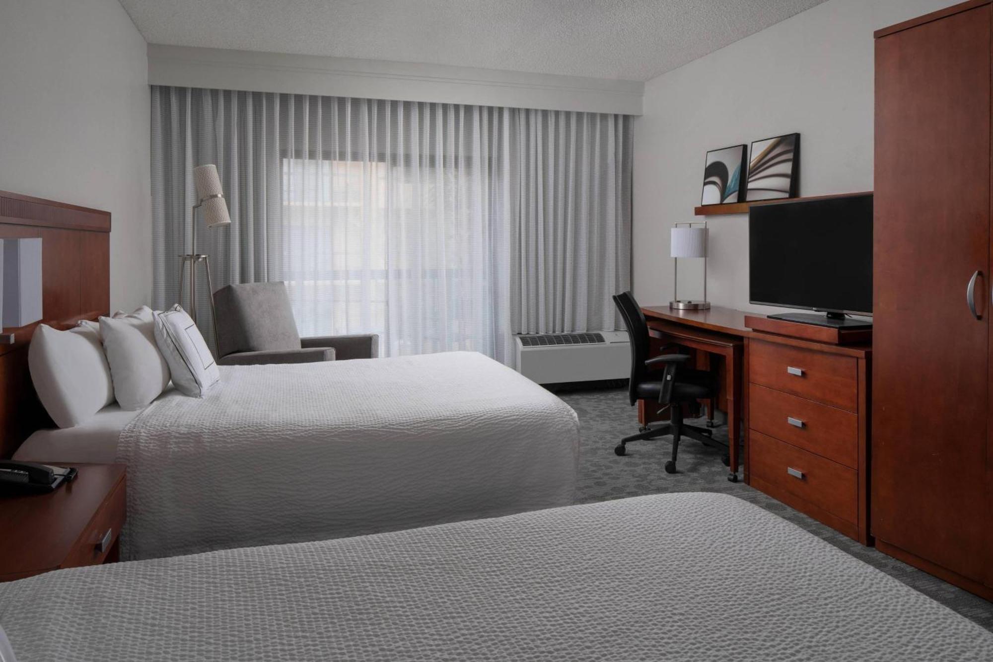 Courtyard By Marriott Jacksonville At The Mayo Clinic Campus/Beaches Eksteriør bilde